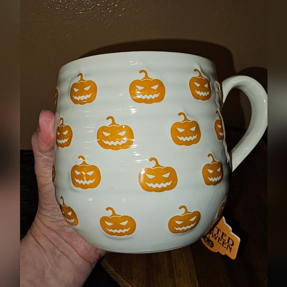 Set Of 2 Large Halloween Themed Ceramic Mugs - Cat And Pumpkin - Picture 7 of 9